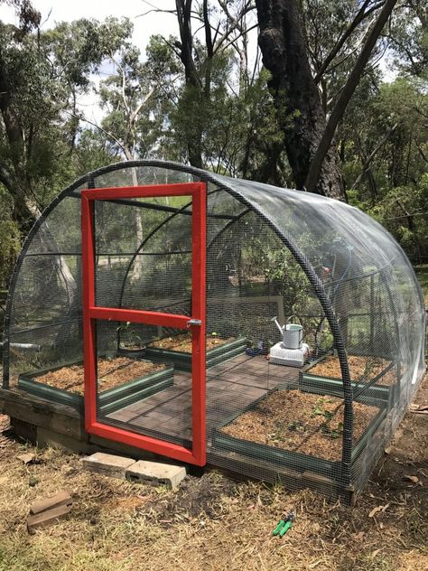 How to Make a Repurposed Trampoline (Out Of Your Old Trampoline) Upcycled Trampoline, Old Trampoline Ideas, Trampoline Greenhouse, Trampoline Upcycle, Repurposed Trampoline, Diy Trampoline, Recycled Trampoline, Trampoline Ideas, Old Trampoline