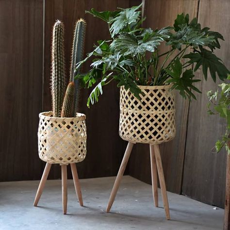 RISEON Set of 2 Handmade Mid Century Modern Planter, Rustic Indoor Rattan Basket Flower Pot Plant Stand,Large Floor Planter Natural (A) : Amazon.ca: Patio, Lawn & Garden Plant Stand Large, Pot Plant Stand, Handmade Flower Pots, Mid Century Modern Planter, Rattan Planters, Modern Planter, Home Decor Hooks, Basket Planters, Bamboo Weaving