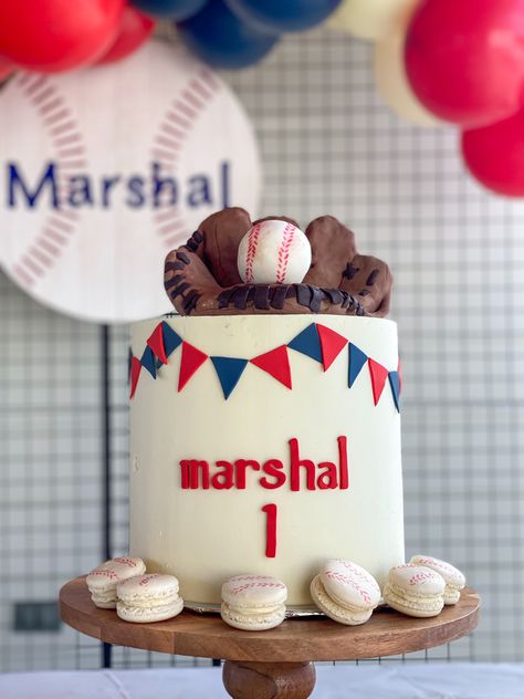 Baseball 1st Birthday Cake, Rookie Year Cake, Rookie Of The Year First Birthday Cake, Rookie Of The Year Cake, Baseball Birthday Cake, Baseball Birthday Party Decorations, Baseball Birthday Cakes, 1st Birthday Boy Themes, Baseball Theme Birthday