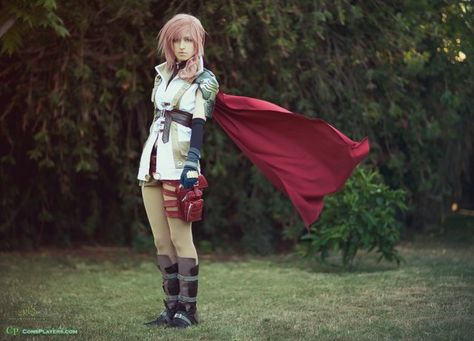 Probably the best Lightning cosplay I've seen all month :3 Cape Blowing In Wind, Cape In The Wind, Lightning Final Fantasy Xiii, Bad Cosplay, Lightning Cosplay, Lightning Final Fantasy, Final Fantasy Xiii, Blowing In The Wind, Cosplay Tutorial