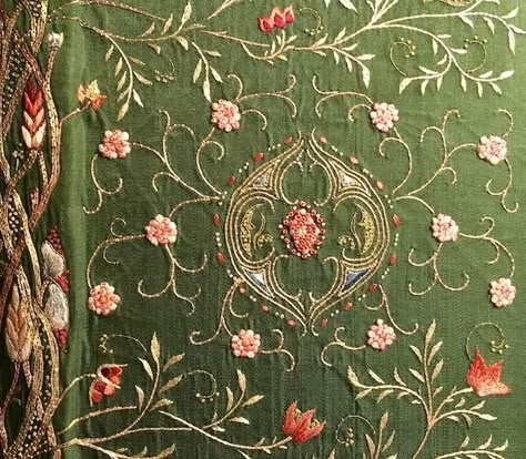 Subversive Stitching: May Morris and Embroidery • William Morris Society in the United States May Morris, Medieval Embroidery, William Morris Patterns, Medieval Tapestry, Work Fits, William Morris Designs, Arts Crafts Style, Hand Embroidery Projects, Summer Break