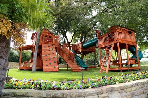 custom redwood playset bridged to tree deck with crawl tube to playset Tree Deck, Backyard Playset, Diy Gazebo, Kids Backyard Playground, Building A Treehouse, Backyard Playhouse, Playground Set, Diy Playground, Fun Factory