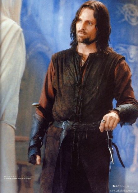 aragorn Aragorn Costume, Aragorn Lotr, Lotr Costume, Frodo Baggins, Into The West, Viggo Mortensen, Fellowship Of The Ring, Thranduil, The Lord Of The Rings