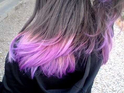 I want to dip dye my hair so bad. Purple Dip Dye, Brunette Hair Cuts, Dip Dye Hair, Dye Hair, Hair Chalk, Medium Long Hair, Super Hair, Hair Color Purple, Dip Dyed