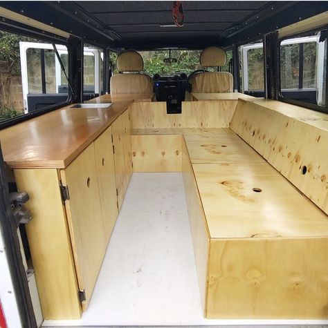 Defender Camper Interior, Land Rover Defender 110 Camper, Troopy Fitouts, Organization Bookshelf, Shelf Decor Aesthetic, Books Living Room, Land Rover Defender Custom, Aesthetic Shelf, Landrover Camper