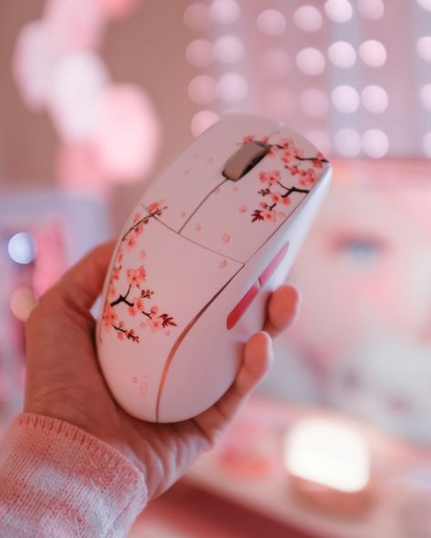 The Cherry Blossom Custom Lab Bundle by @corsair is the most beautiful bundle I’ve ever seen! 🌸 It comes with the M75 mouse, K65 plus keyboard, and MM300 desk mat. I’ve been using it constantly since I’ve gotten it and it’s all been perfect especially while I’m gaming. This is perfect for any cherry blossom lover! 💕 #pcbuild #pcgaming #pc #pcsetup #gamingcommunity #gamingsetup #corsair Pc Room, Games Room Inspiration, Gamer Setup, Keyboard Mat, Pc Mouse, Games Room, Pc Setup, Cute Mouse, Gaming Room