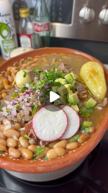 Carne En Su Jugo Recipe Easy, Comidas Mexicanas Ideas, Tomatillo Verde, Mario Coloring, Beef Meals, Beef Sliders, Recipes Authentic, Protein Meals, Mexican Food Recipes Easy