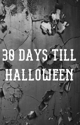 30 days till Halloween! Days Till Halloween, Halloween Queen, Vintage Halloween Decorations, Vintage Halloween, Modern Vintage, 30 Day, Halloween Decorations, Queen, Humor