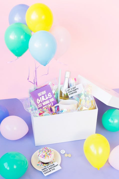 I feel like I’ve said this before, but I love a gift basket/care package situation. There’s something so fun about receiving a bunch of little gifts all hand picked for you. For our latest project with Balloon Time, we put together a DIY birthday in a box for your BFF! Essentially, it’s a box filled with… Diy Birthday Box, Birthday In A Box, Birthday Party Box, Gifts Forbest Friend, Anniversaire Diy, Studio Diy, Birthday Crafts, Diy Presents, Cadeau Diy