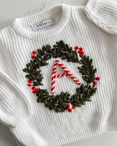 Christmas Jumper Embroidery, Hand Embroidered Christmas Sweater, Christmas Embroidered Sweater, Hand Embroidery Blanket, Embroidery Ideas Clothes, Christmas Sweater Embroidery, Sweater Embroidery Ideas, Embroidered Christmas Sweater, Embroidery Sweaters