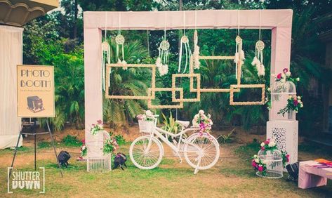 Still Trending - Indian Wedding Photo Booth Ideas that are Fresh & Fab, for Super Fun Wedding Photos ✨ - Witty Vows Rustic Photo Booth, Wedding Ceremony Backdrop Outdoor, Ceremony Backdrop Outdoor, Deco Champetre, Rustic Backdrop, Wedding Ceremony Backdrop, Wedding Photo Booth, Indian Wedding Photos, Wedding Stage Decorations