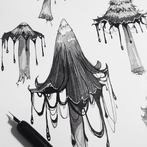 Laura B 🦇✨ na Instagrame: „If there was ever a mushroom that represented Inktober perfectly, it would be this one! Despite looking pretty macabre, the Inky Cap…“ Inkcap Mushroom, Fashion Illustration Inspiration, Illustrated Mushrooms, Spore Print, Macabre Halloween, Fungi Illustration, Mushroom Pictures, Mushroom Tattoos, Mushroom Drawing