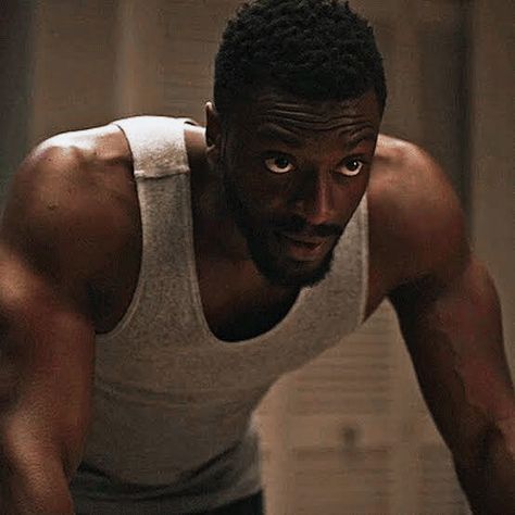 Alex Cross, Running Books, Aldis Hodge, Running Guide, Elizabeth Moss, Jim Brown, Black Adam, New Tv, Invisible Man