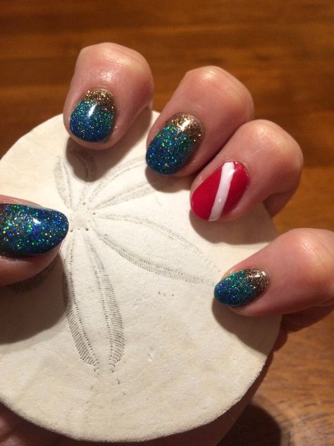 Love Dive Ive, Dive Flag, Flag Nails, Glitter Water, Love Dive, Inspired Nails, Mermaid Life, Nail Art Summer, Scuba Diving