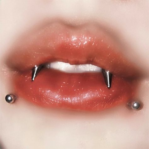 Downloaded file Tiger Teeth Piercing, Fang Peircings, Vampire Teeth Piercing, Multiple Lip Piercings, Piercings Teeth, Mouth Piercings Smiley, Angel Fang Piercing, Snakebite Piercing Lip, Snake Bite Piercing Jewelry