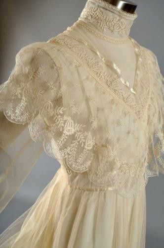 Gunne Sax Wedding Dress, Edwardian Wedding Dress, Edwardian Wedding, Sax Dress, Gunne Sax Dress, Edwardian Style, Victorian Wedding, Antique Dress, Gunne Sax