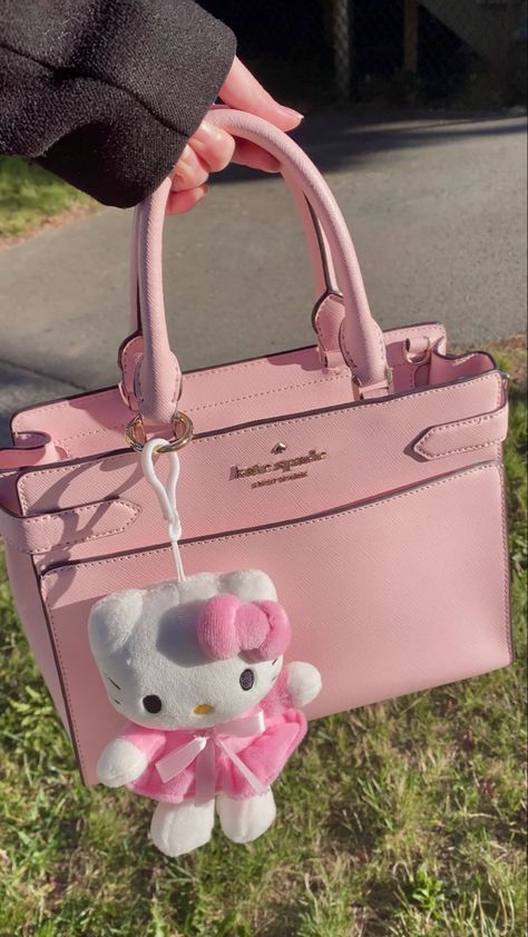 Purse Aesthetic, Wood And Ceramic, Hello Kitty Gifts, Hello Kitty Purse, Hello Kitty Keychain, Luxury Bags Collection, Ceramic Mosaic, Handbag Essentials, Pink Hello Kitty