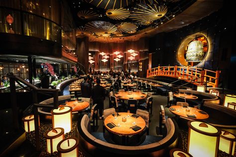 KOMA – New Japanese Restaurant in Marina Bay Sands with Stunning Decor - Miss Tam Chiak Focus Lighting, Marquee Nightclub, Japanese Bar, Architectural Lighting Design, Tall Ceilings, Japanese Restaurant, Chinese Restaurant, Club Design, Light Architecture