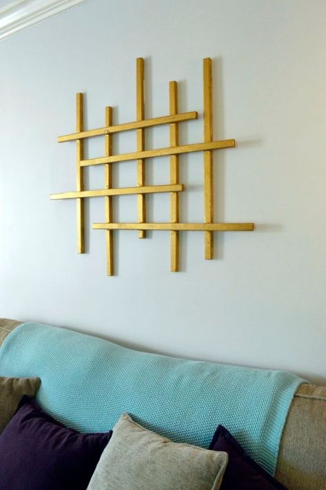 DIY Wall Art Ideas for Teens - Gold Wall Art - Teen Boy and Girl Bedroom Wall Decor Ideas - Cheap Canvas Paintings and Wall Hangings For Room Decoration Easy Glam, Art Ideas For Teens, Wall Layout, Cheap Wall Art, Glue Art, Wall Art Diy Paint, Gold Wall Decor, Creative Wall Art, Diy Gold