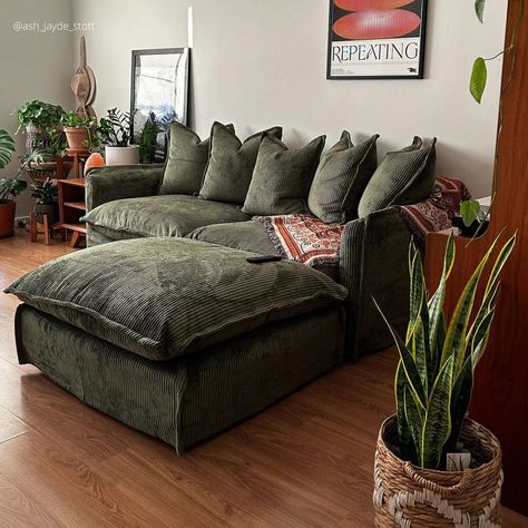 Green Corduroy Couch, Cozy Couch Aesthetic, Dark Green Couch Living Room Ideas, Small Cozy Living Room Ideas, Olive Green Couch Living Room Ideas, Gray And Green Living Room, Cloud Ottoman, Olive Green Couch, Olive Green Couches