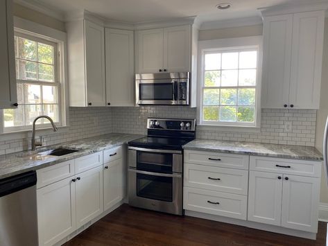 Kitchen With Stove Under Window, Microwave Oven Over Range, Stove Next To Window Kitchen, Oven Next To Window, Kitchen Cabinet Above Window, Kitchen Window Above Stove, Window Over Oven, Stove Next To Window, Fridge Next To Window