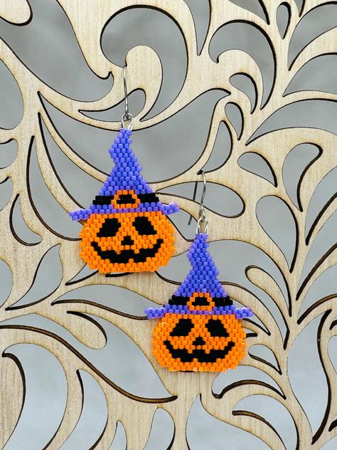 Halloween Delica Earrings, Pumpkin Beaded Earrings, Halloween Brick Stitch Earrings, Halloween Seed Bead Earrings, Halloween Beadwork, Beaded Pumpkin Earrings, Beaded Halloween Earrings, Halloween Beaded Earrings, Halloween Beading