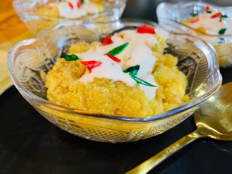 Easy Soji / Semolina Dessert Recipe Soji Recipe, Semolina Dessert Recipe, Semolina Dessert, Food Presentation Plates, Eggless Recipes, Yellow Foods, Food Presentation, Dessert Recipe, Family Favorites