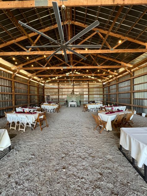 Pole Barn Wedding Venues, Party Barn Ideas, Barndominium Wedding, Old Barns Rustic, Pole Barn Wedding, Fae Village, Party Barn Interior, Old Barn Wedding, Farm Airbnb