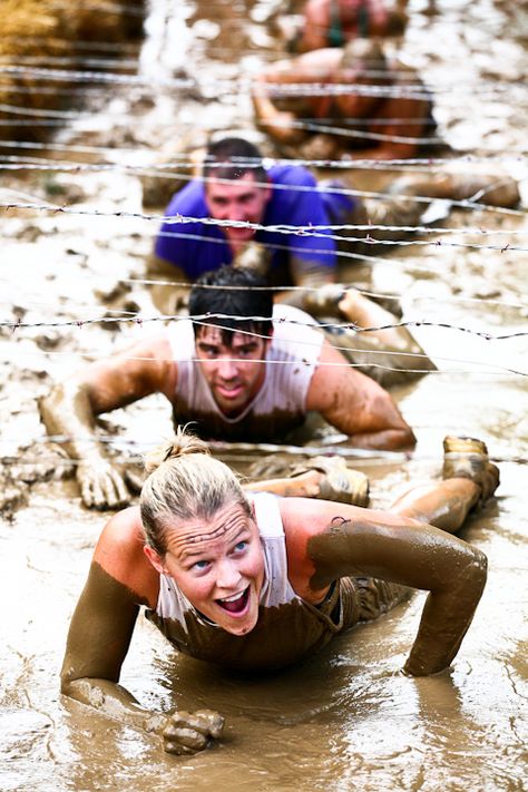 Lady's got game  TOUGH MUDDER. I WANT TO DO THIS SO BAD!!! Mudgirl Run Outfits, Mud Run Training Workouts, Playing In Mud Aesthetic, Mudgirl Run, Mud Race, Spartan Women, The Artist's Way, Mud Run, Tough Mudder