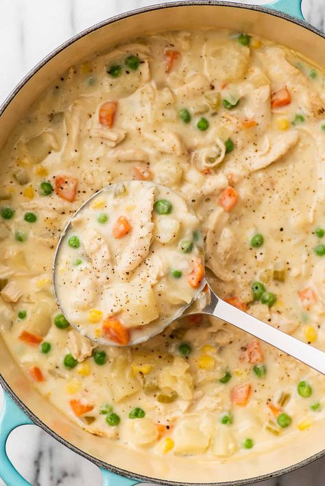 Easy Chicken Pot Pie Soup, Creamy Chicken Pot Pie Soup, Chicken Pot Pie Soup Recipe, Pot Pie Soup Recipe, Creamy Chicken Pot Pie, Chicken Pot Pie Filling, Homemade Chicken Pot Pie, Pot Pie Filling, Chicken Pot Pie Soup