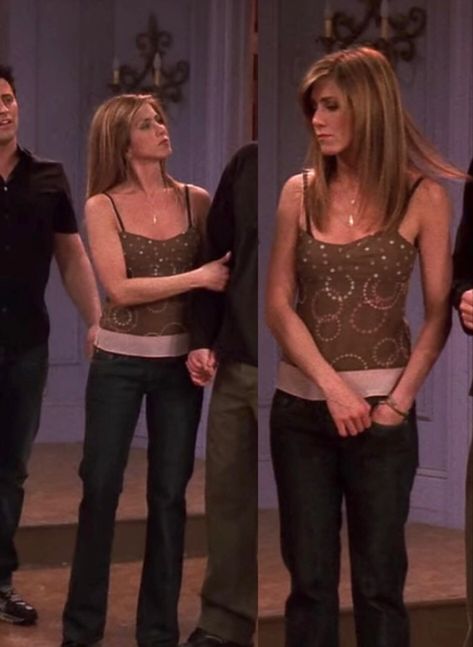 Rachel Green outfits Rachel Green 2000s Outfits, Rachel Green Outfits Pants, Rachel Green In Green, Friends Show Outfits, Kenya Aesthetic, Friends Rachel Outfits, Rachel Outfits, Friends Fits, Jennifer Anniston Style