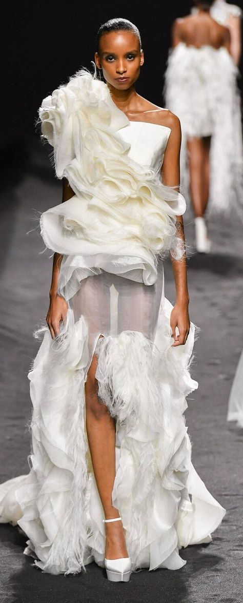 Spring 2023 Couture, Couture 2023, Ashi Studio, 2023 Couture, Spring 2023, Couture Fashion, Evening Gowns, Couture, White