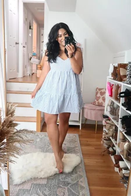 Summer dress outfit, summer fashion, mid-sized outfits, mid-size style, women's summer style. Shein favorites fashion finds that are mid sized, curvy girl friendly! Curated by blogger Queen Carlene. Shein finds, best Shein finds, Shein must-haves, affordable Shein finds, Shein wants, Shein fashion, Shein clothes, Shein guide. Mid Size Sundress, Best Shein Finds, Shein Favorites, Clothes Shein, Dress Outfit Summer, Shein Clothes, Shein Finds, Tie Strap Dress, Shein Fashion