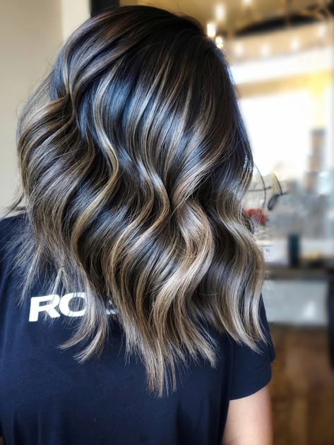 Mid Length Dark Hair With Highlights, Foilayage On Dark Hair, Mid Length Balayage Hair Brunettes, Winter Brunette, Grey Transition, Natural Balayage, Mama Hair, Skunk Hair, Hair Magic