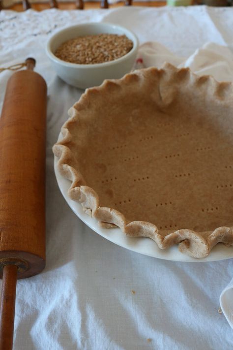 Spelt Pie Crust, Easy Homemade Pie Crust, Easy Homemade Pie, Homemade Pie Crust, Clean Baking, Homegrown Food, Baked Pie Crust, Homemade Pie Crusts, Pie Crust Recipes