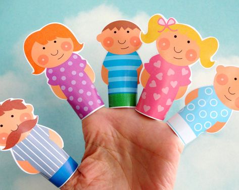 DIY Printable Finger Puppet Family PDF - Daddy, Mommy, Brother, Sister & Baby - Light Skin and Dark Skin Download Raffle Tickets Printable, Baby Grandma, Family Printables, Puppets Diy, Finger Family, Finger Plays, Family Theme, Finger Puppet, Star Diy