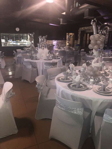 All White Affair Party Decorations, All White Sweet 16, All White Party Ideas, All White Party Decorations, Tropical Sweet 16, Sweet 16 Birthday Party Ideas, White Sweet 16, 16 Birthday Party Ideas, White Masquerade