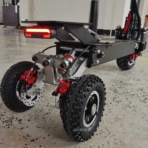 Custom Electric Bike, Three Wheel Electric Scooter, Three Wheel Scooters, Mini Motorbike, Breaking Stereotypes, Electric Bike Diy, Rocket Motor, Electric Scooter Design, House Lift