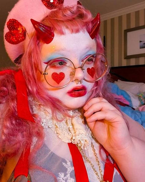 Cute Clown Makeup, Makeup Clown, Vampire Bride, Face Art Makeup, Alt Makeup, Cute Clown, My Shadow, Valentines Makeup, Perfect Together