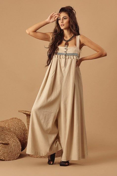 Overalls Fashion, Boho Jumpsuit, Estilo Hippie, Bohemian Maxi, Linen Fashion, Linen Jumpsuit, Jumpsuit Fashion, Fashion Sewing, Tulum