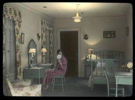 30s Bedroom, Woman In Bedroom, 1930s Bedroom, 1950s Bedroom, 1930s House Interior, 1930s House, Art Deco Bedroom, City Light, Flapper Girl