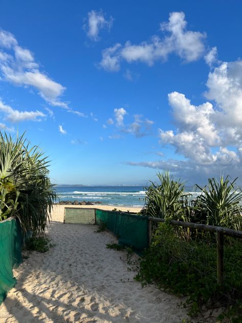 Coolangatta Australia, Coolangatta Beach, Beach Pics, Instagram Inspo, Beach Vibe, Early Morning, Gold Coast, Beach Pictures, Australia