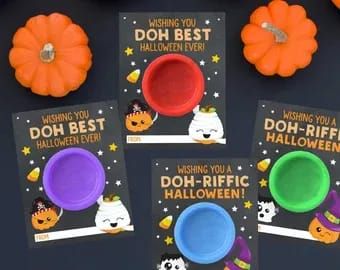 Halloween Play-Doh Cards for Kids - Non-Candy Halloween Treats for Kids - Printable Instant Download File - Halloween Printable Cards Class Presents, Halloween Giveaway Ideas, Boo Grams, Halloween Class Treats, Daycare Gifts, Halloween School Treats, Treats For Kids, Halloween Treats For Kids, Classroom Treats