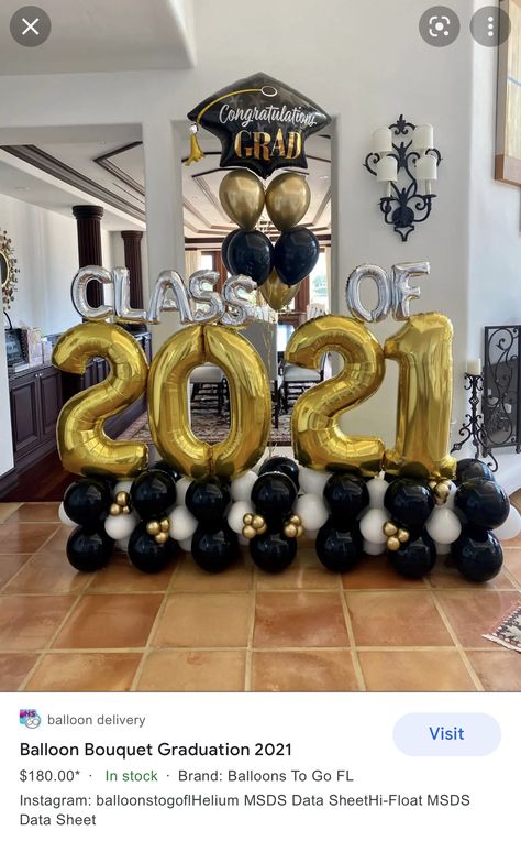 Graduation Balloon Bouquets 2023, Balloon Columns Graduation, Balloon Graduation Decorations, Graduation Balloon Ideas, Grad Balloon Bouquet, Graduation Balloon Decorations, Graduation Backdrop Ideas, Balloon Decorations Graduation, Prom Balloons