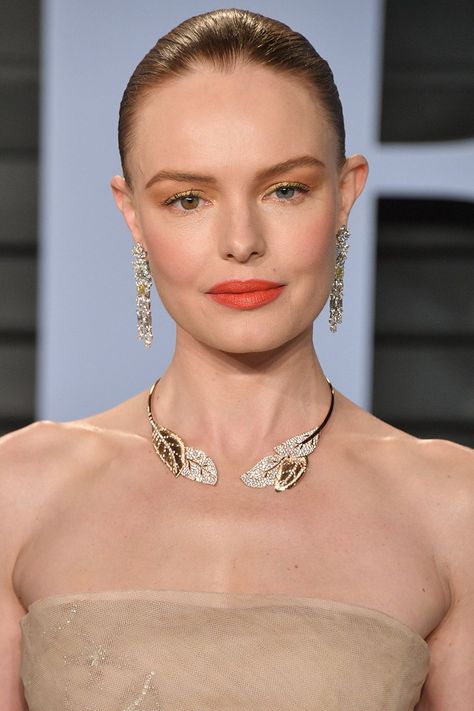 Best Oscars 2018 Jewelry From the Red Carpet – Academy Awards Celebrity Jewelry Expensive Jewellery, Oscar Jewelry, Celebrity Necklace, Red Carpet Jewelry, Glasses For Your Face Shape, Jewellery Trends, Dramatic Classic, Celebrity Jewelry, Trendy Glasses