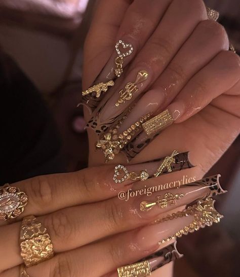 Bday Nails, Hard Nails, Girly Acrylic, Colored Acrylic Nails, Colored Acrylic, Girly Acrylic Nails, Cute Acrylic Nail Designs, Baddie Nails, Really Cute Nails