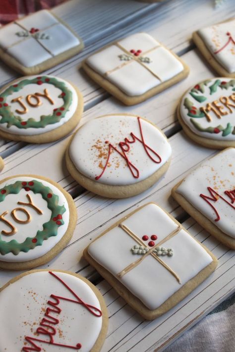 Christmas Cookies-Holiday Cookies-Farmhouse Cookies-Farmhouse Christmas-Joy-Merry-Merry & Bright-Christmas Sugar Cookies-Teacher Gifts-Sweet Iced Christmas Cookies, Holiday Cookies Decorated, Christmas Sugar Cookies Decorated, Gingerbread Cookies Decorated, Merry Christmas Baby, Christmas Biscuits, Sugar Cookie Designs, Holiday Cookie Recipes, Fancy Cookies