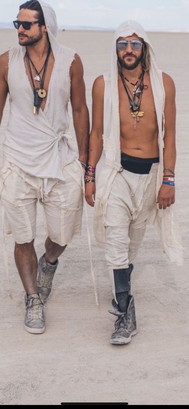 Afrikaburn Outfits, Burning Man Outfits Male, Men Burning Man, Fantasy Party, Burning Man Fashion, Burning Man Outfits, Giza, Burning Man, Festival Outfits