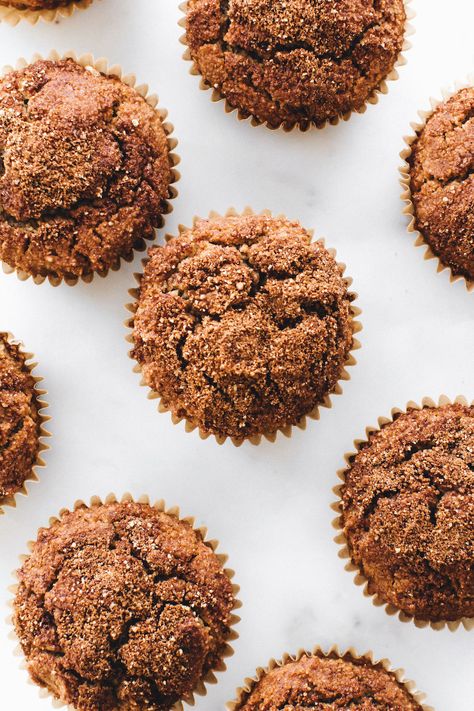 Vegan Chai Muffins Chai Muffins, Fall Muffins, Chai Spice Mix, Oat Flour Recipes, Feasting On Fruit, Muffin Flavors, Chai Recipe, Spice Muffins, Pumpkin Chai