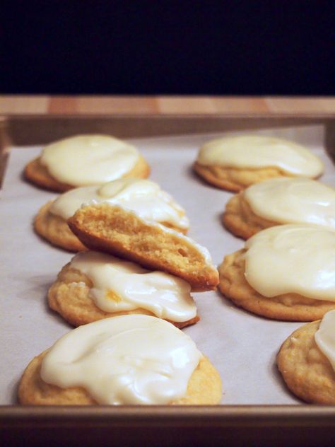 Frosted Clementine Cookies Clementine Cookies, Winter Treats, Cookie Time, Cookie Pie, Cookies Ingredients, Something Sweet, Monster Cookies, Cake Cookies, Baked Goods